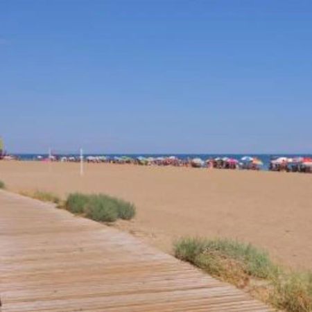 Apartamento En Primera Linea De Playa Dénia Eksteriør billede