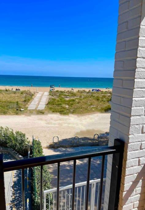 Apartamento En Primera Linea De Playa Dénia Eksteriør billede